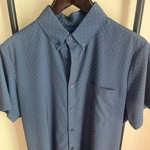 MIZZEN + MAIN Leeward Dark Navy Teal, Large Trim Fit Short Sleeve Shirt